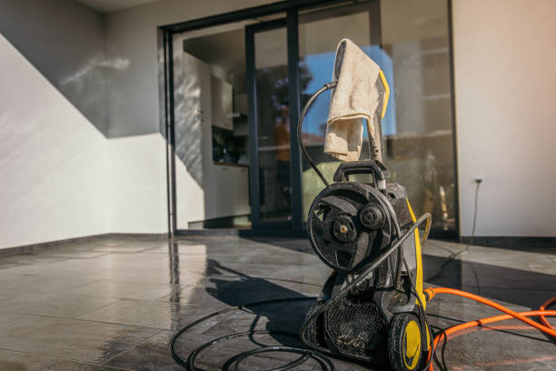 Best Sidewalk and Walkway Cleaning  in Huntington Park, CA